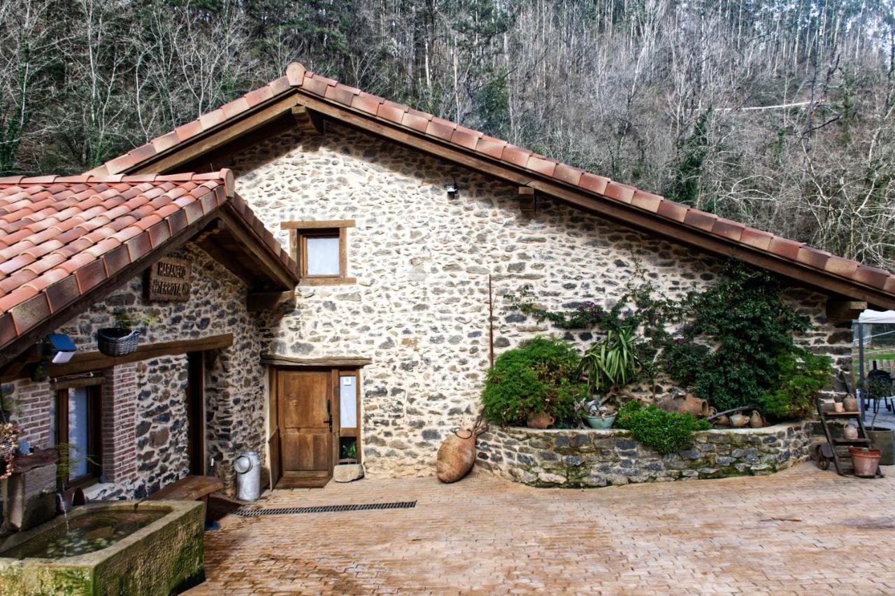 Haraneko Errota Apartment Aranguren  Bagian luar foto